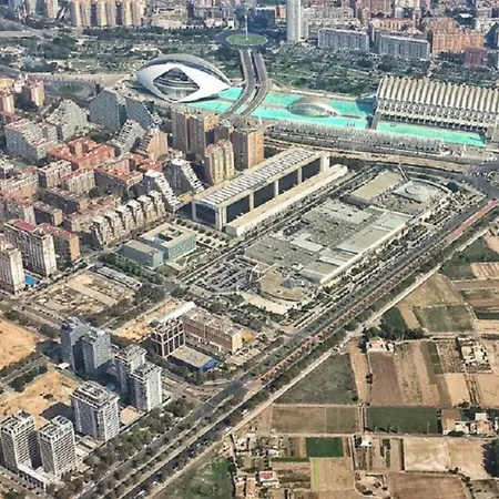 A7 Viviendaturisticavalencia Arte Apartment *