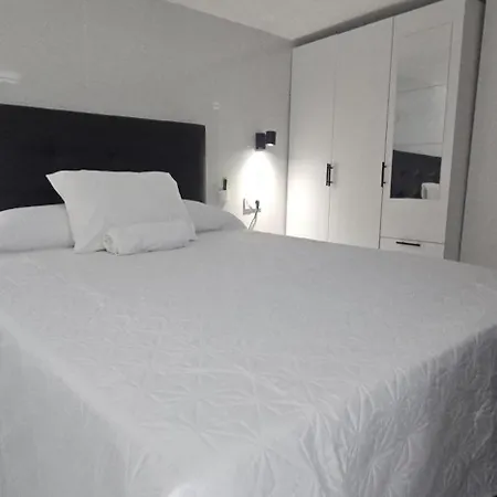 아파트 Aptstourist Luxury 6 발렌시아